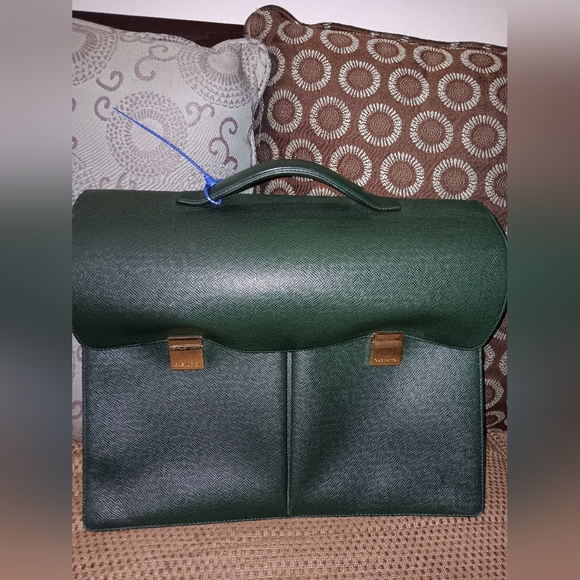 Louis Vuitton taiga green leather briefcase - Picture 1 of 7